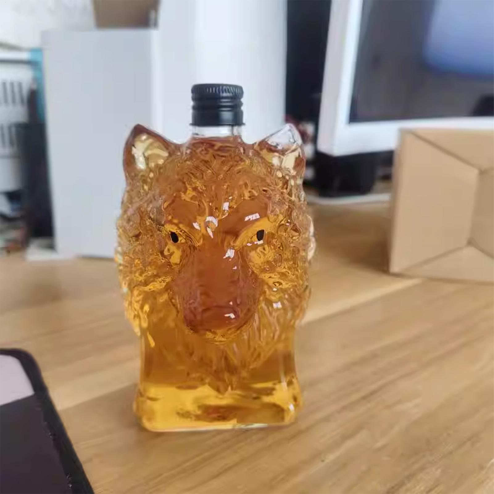 Whiskey Bottle Wolf Shape Wine - Collectible Vintage Wine ulasan dan harga