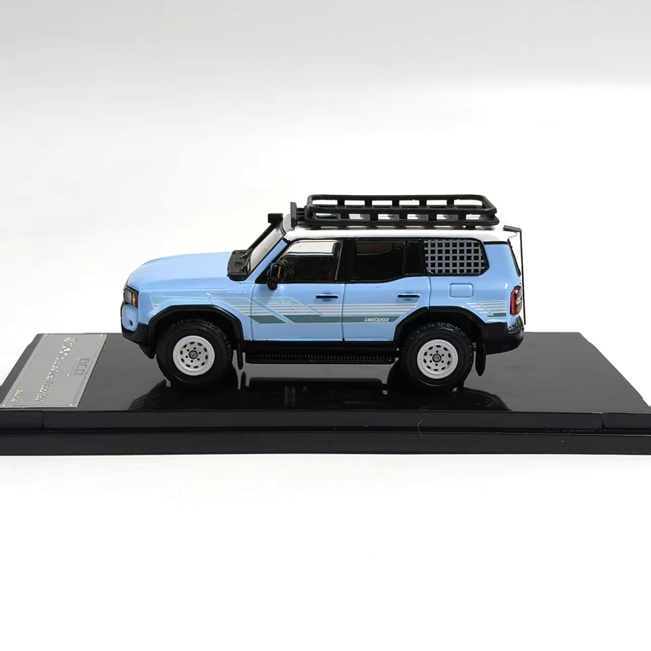Diecast DCM 1:64 Scale LC250 V - Vintage And Collectible ulasan dan harga