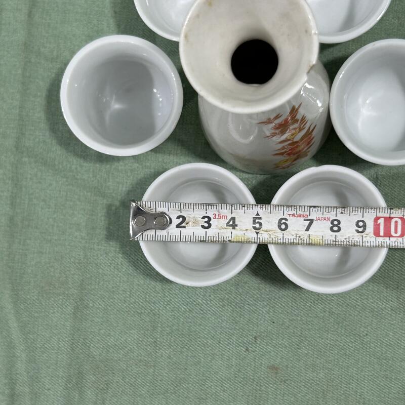 Vintage ceramic ornaments wine - Collectible Vintage Wine ulasan dan harga